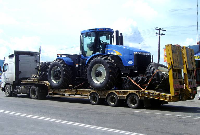 Перевезти на газели трактор  (д-9 м*ш 3, 3 м*в 3, 53м) дешево из Набережные Челны в Оренбург